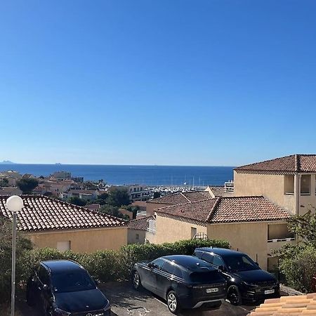 Studio Vue Mer Avec Piscine Et Terrain De Tennis Sausset-les-Pins Extérieur photo
